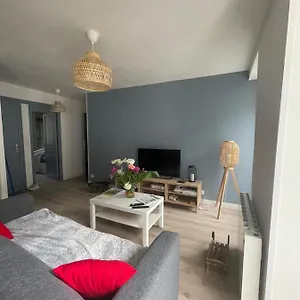 Appartement Bel T3 Rénové Avec Cour Intérieure - Marie, Bagnères-de-Luchon