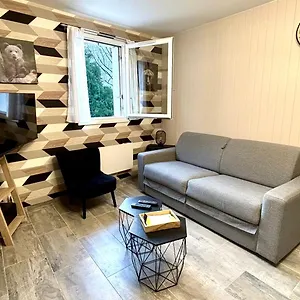 Appartement Chez Yoyo & Mag - T2 En Centre - Wi-fi - Parking, Bagnères-de-Luchon