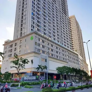 Genius Apartment River Gate Center Ho Chi Minh City